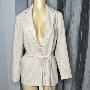 Nine West women’s Sz S Cream Belted Blazer